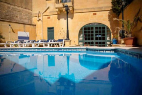 4 bedrooms villa with shared pool and wifi at L Gharb